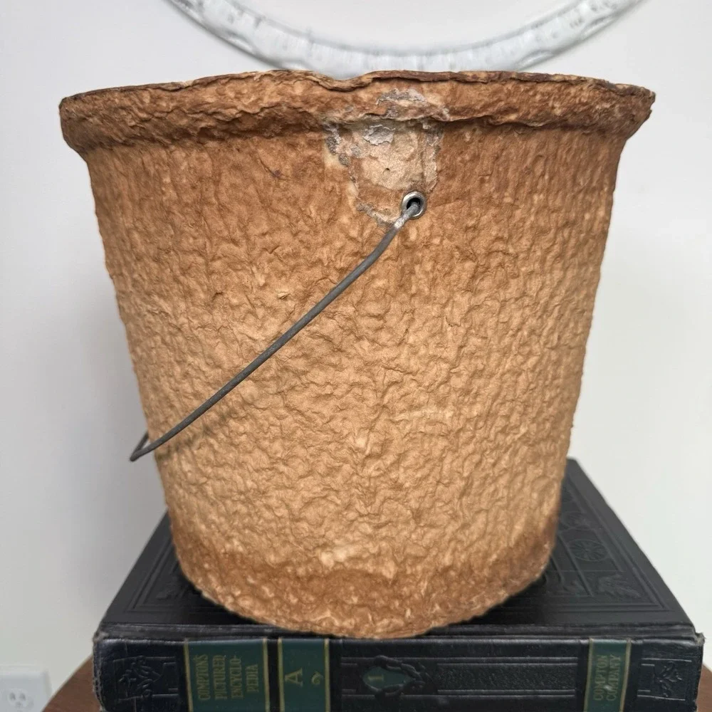 Vintage Formart Paper Mache Fish Bait‎ Pail Worm Bucket Handle and Lid Mid-1900s